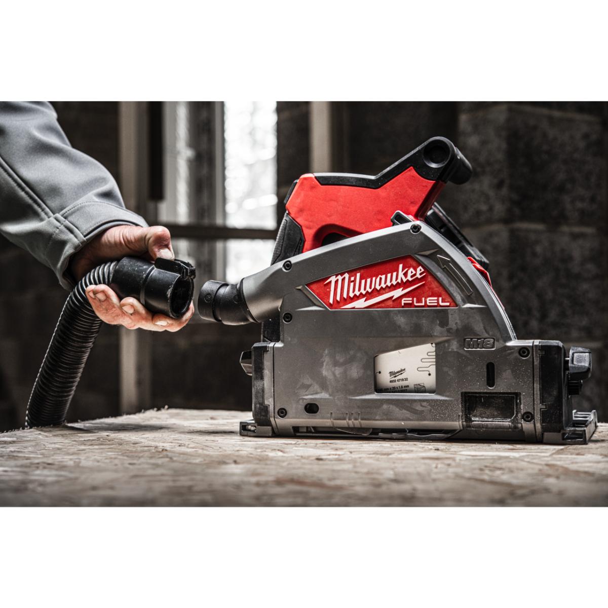 Milwaukee FUEL Akku-Tauchsäge M18FPS55-552P