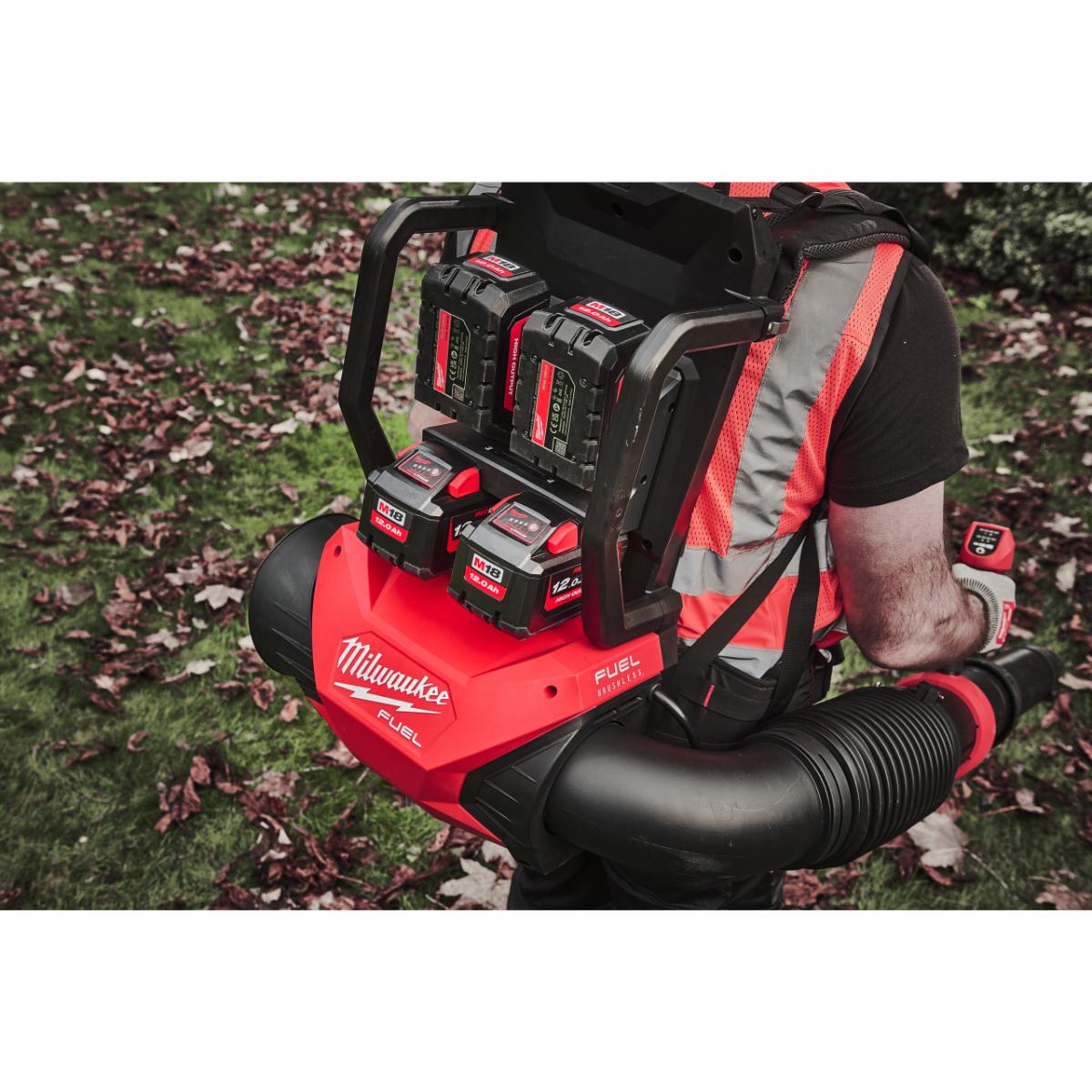 Milwaukee M18 FUEL Akku - Rucksackgebläse, M18F2BPB - 124
