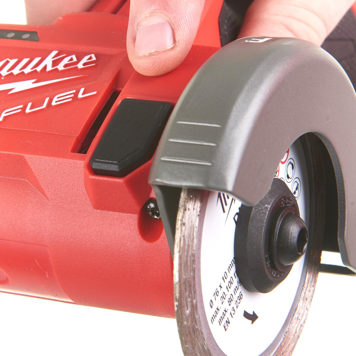 Milwaukee FUEL Akku-Multimaterialschneider M12 FCOT-0