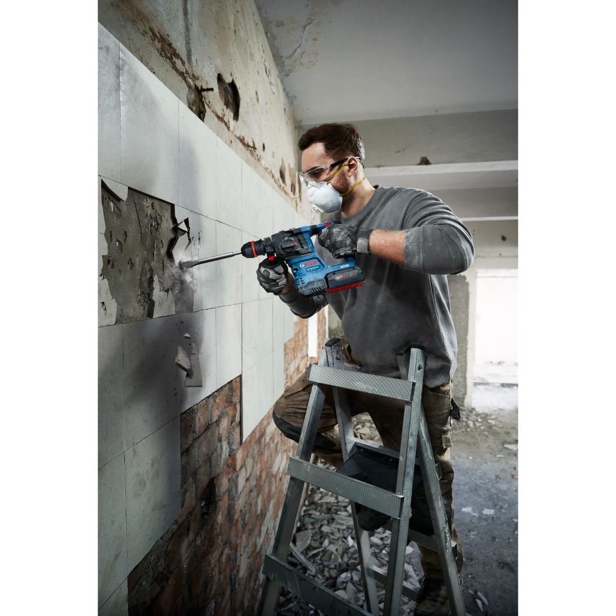 Bosch Akku-Bohrhammer mit ONECHUCK GBH 18V-22 X
