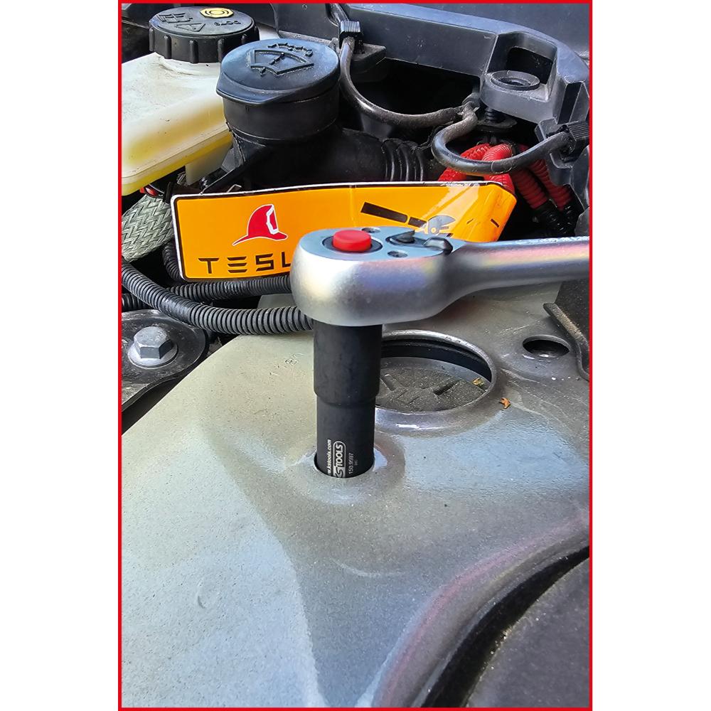 KS Tools 3/8 Zoll Stecknuss zur Federbeinmontage für Tesla, magnetisch