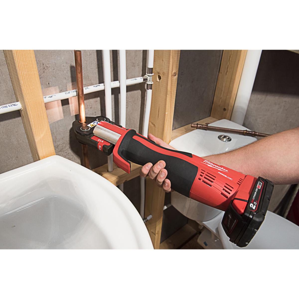 Milwaukee Akku-Presswerkzeug (Sanitär) M18 BLHPT-202C