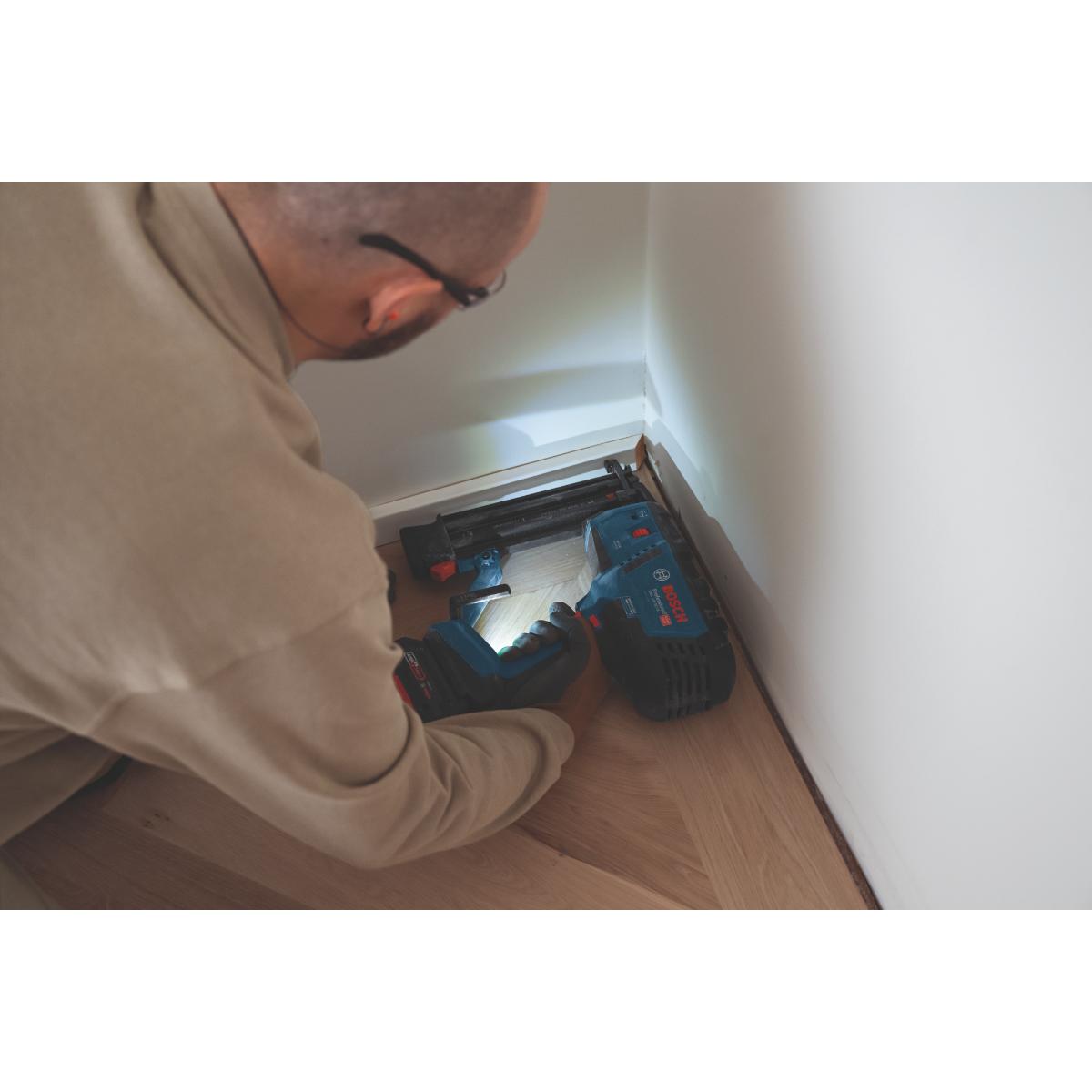 Bosch Akku-Holznagler GNH 18V-50 M solo
