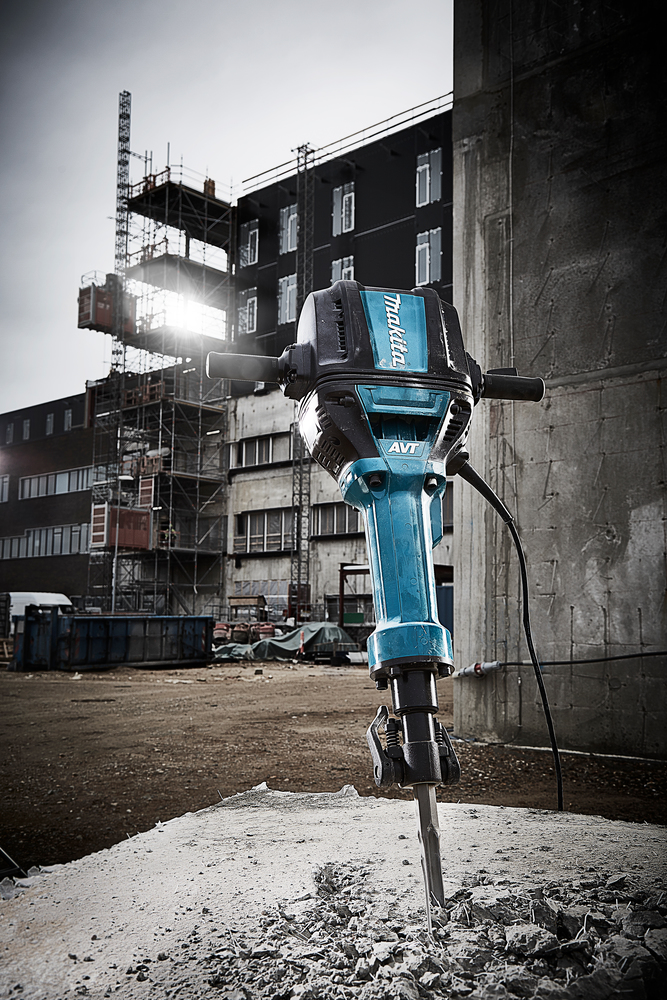 Makita Stemmhammer  - HM1812