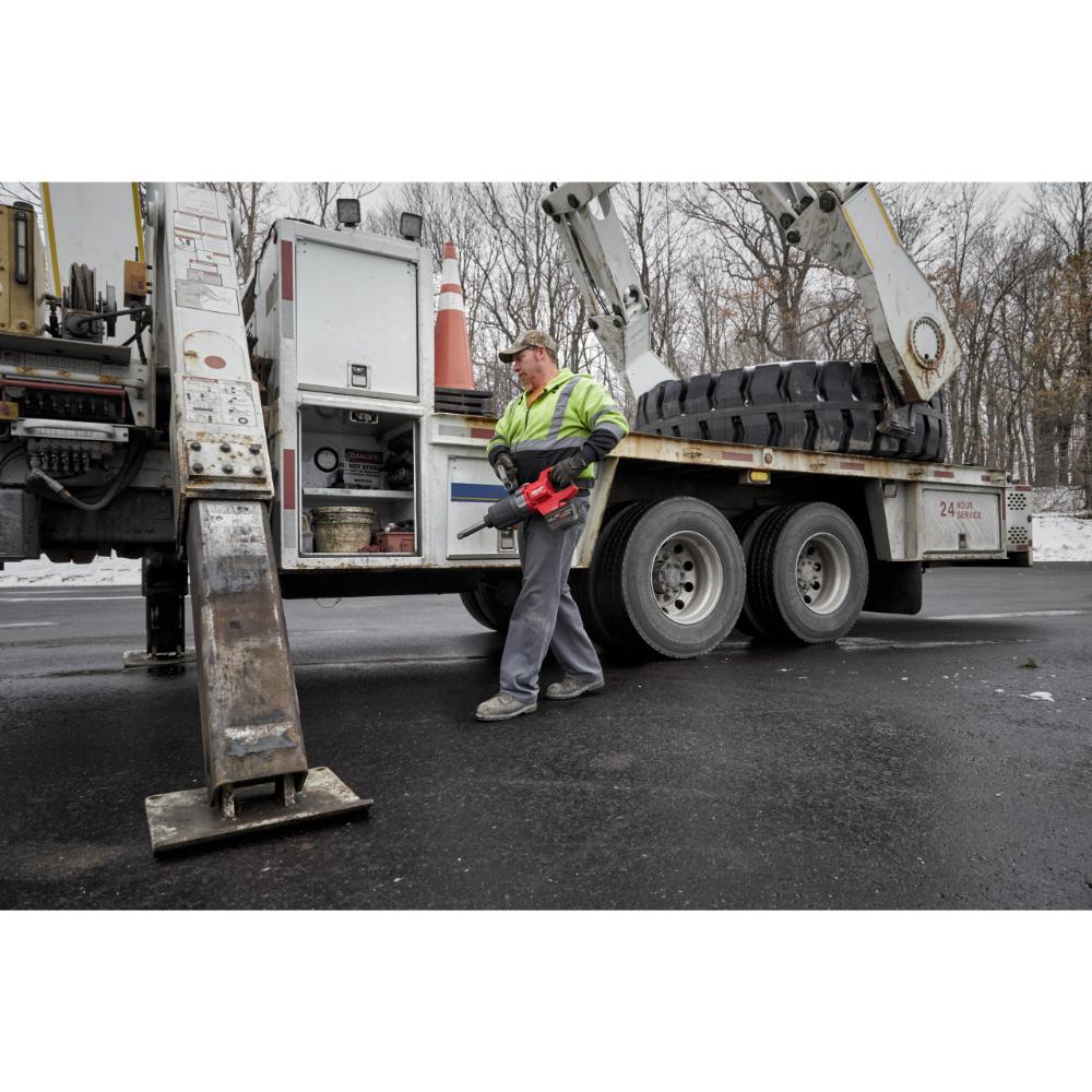 Milwaukee M18 FUEL ONE-KEY 1 Zoll-Akku-Schlagschrauber mit Sprengring und langem Schaft