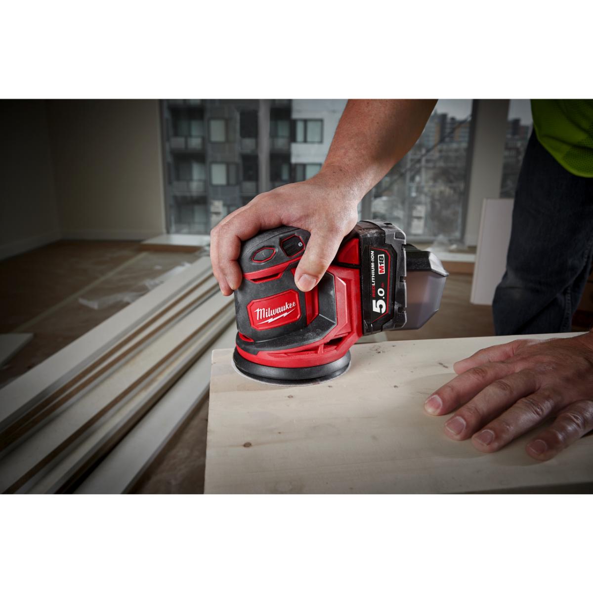 Milwaukee Akku Exzenterschleifer M18 BOS125-0