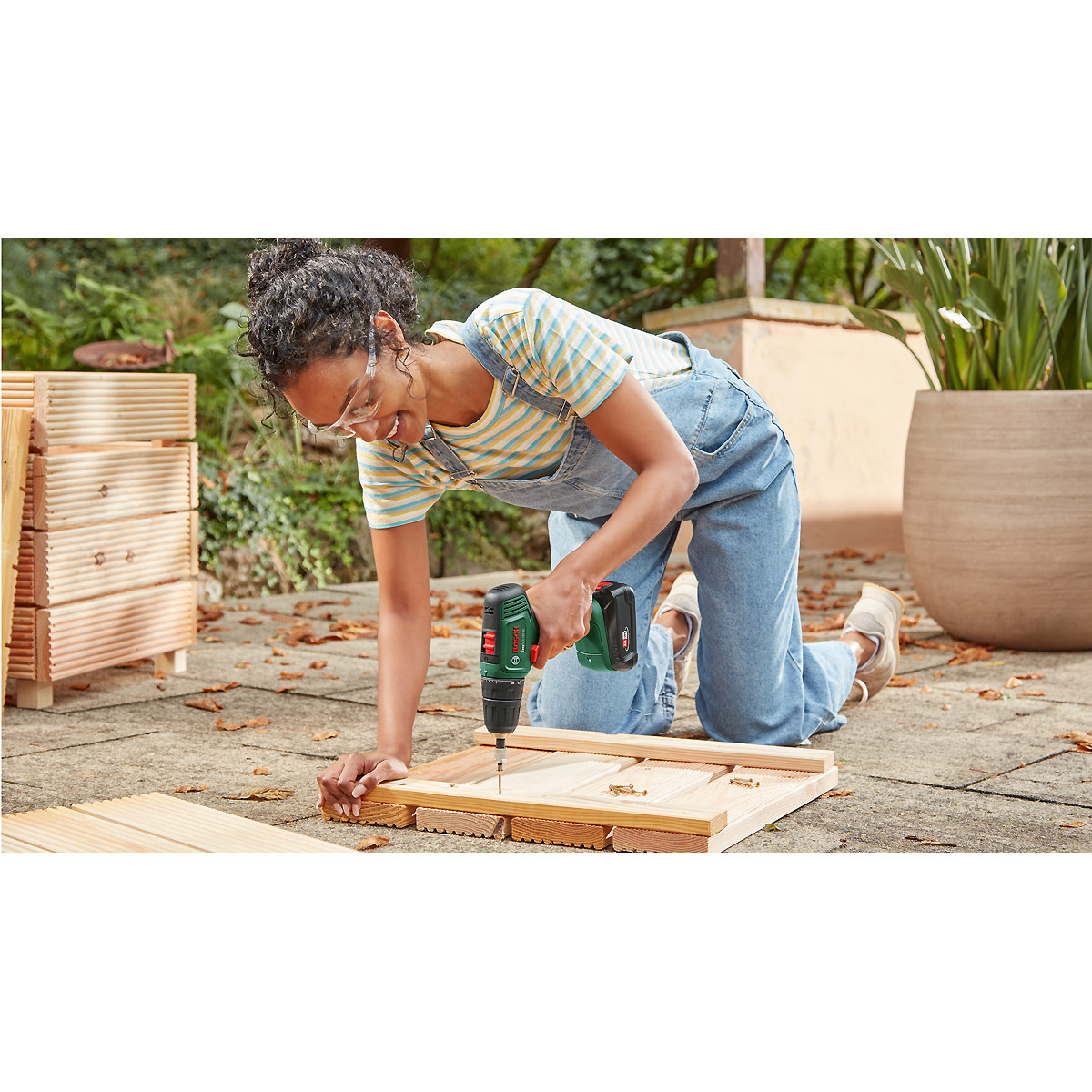 Bosch Akku-Bohrschrauber EasyDrill 18V-40: 1x Akkupack PBA 18V 2.0Ah W-B