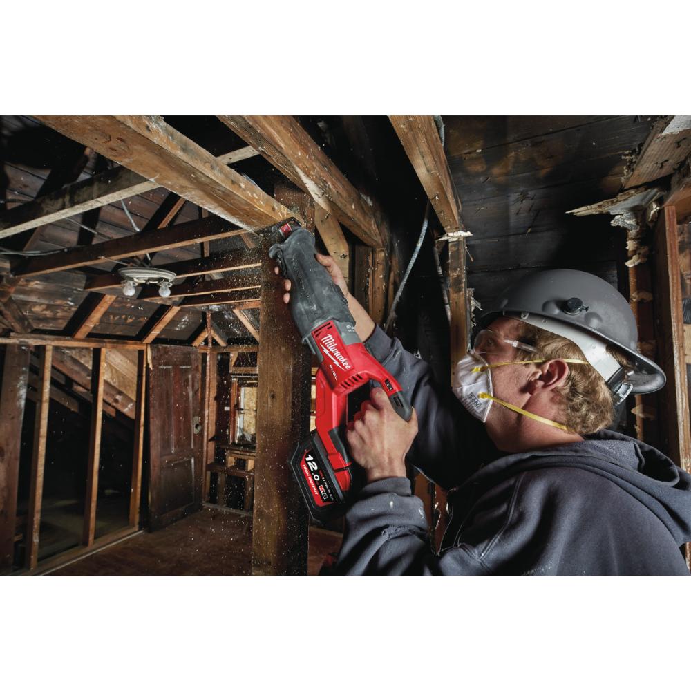 Milwaukee M18 FUEL Akku-Säbelsäge M18FSX-801C