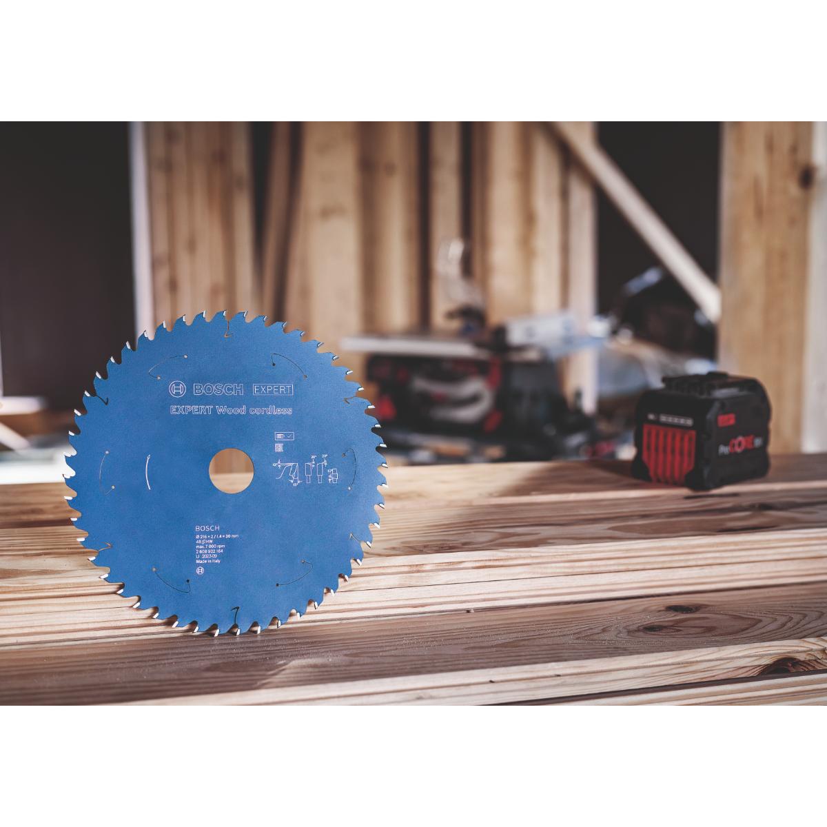 Bosch EXPERT Wood Kreissägeblatt, 216x1,7x30 mm, Z24, Zahnwinkel 25°