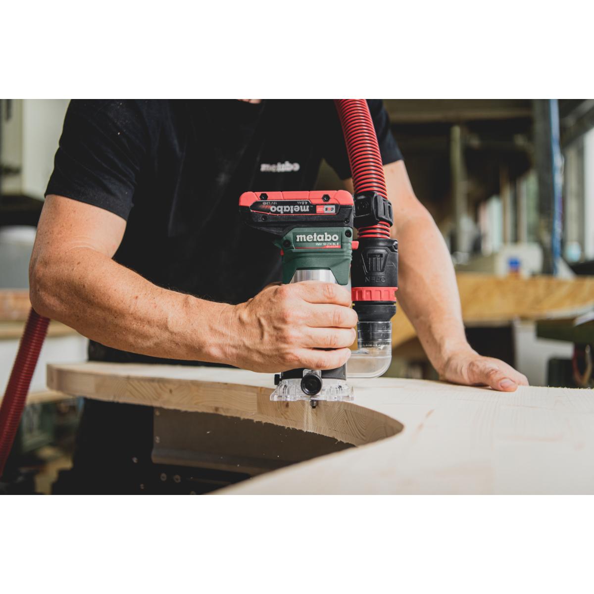 Metabo Akku-Kantenfräse FMV 18 LTX BL 8 - Spannzange 1/4 Zoll, metaBOX 145 L