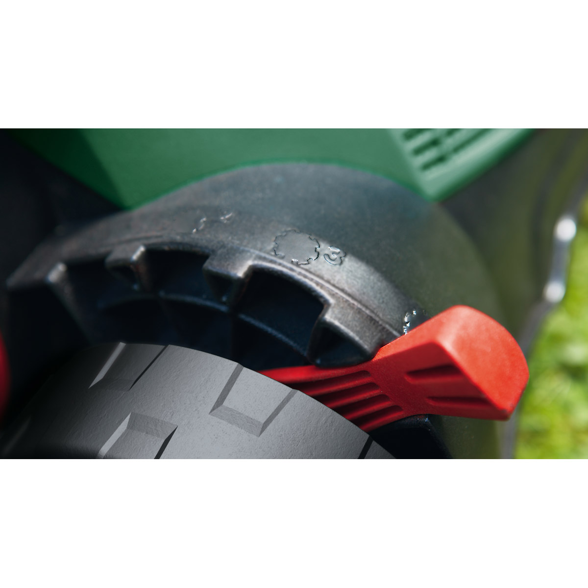 Bosch Vertikutierer UniversalVerticut 1100