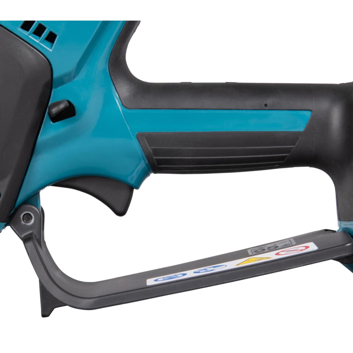 Makita Akku-Astsäge LXT 18V - 10 cm Schwert - mit 2x Akku und viel Zubehör - DUC101RX06