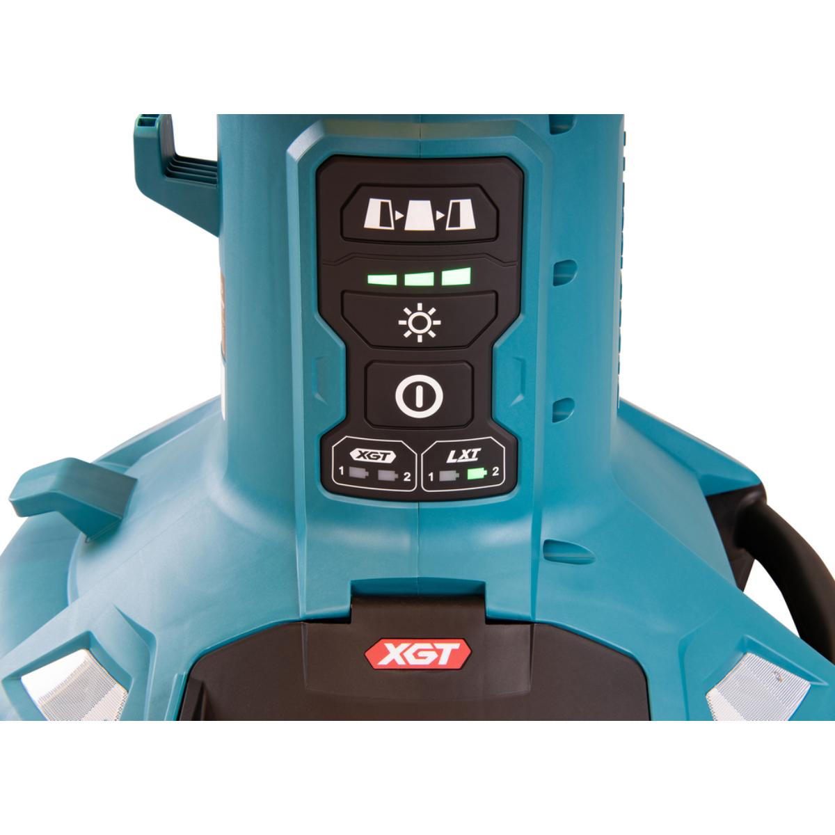 Makita LED-Flächenbeleuchtung XGT - 40V max.• 230V - 550 lx - 5.500 lm - ML010G