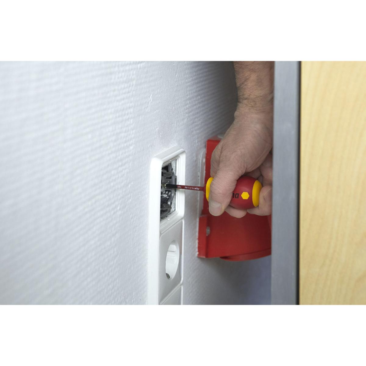 Wiha Schraubendreher mit Bithalter Set slimVario electric Stubby 4-teiliges Set mit slimBits