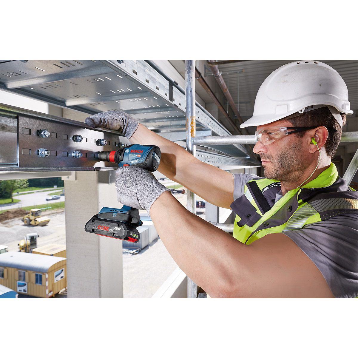 Bosch Akku-Drehschlagschrauber GDX 18V-210 C in L-BOXX