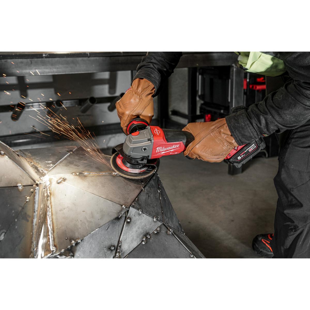 Milwaukee ONEKEY Akku-Sicherheits-Winkelschleifer M18 ONEFSAG125XPDB-502X