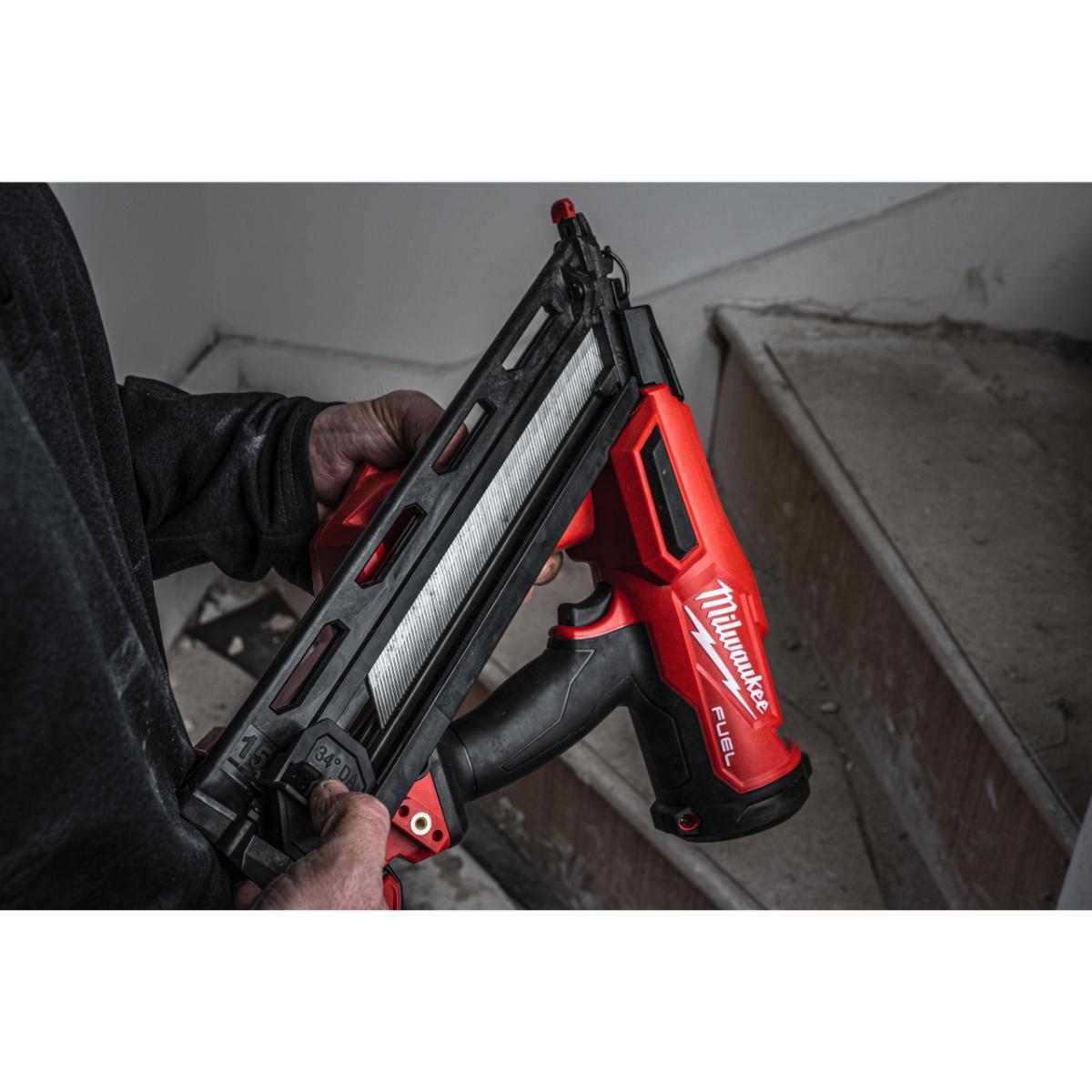 Milwaukee FUEL Akku-Nagler M18 FN15GA-0X