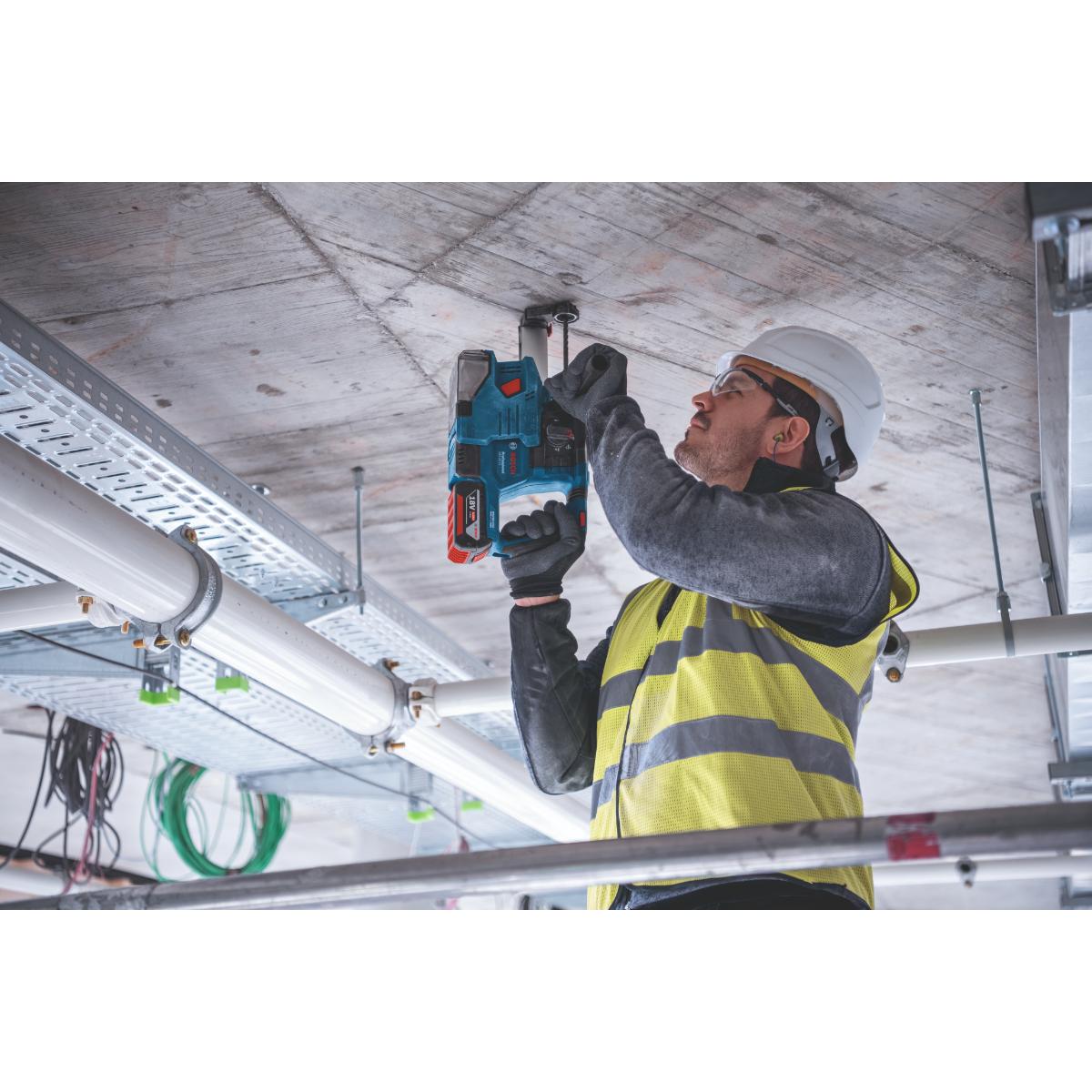 Bosch Akku-Bohrhammer mit SDS plus GBH 18V-22