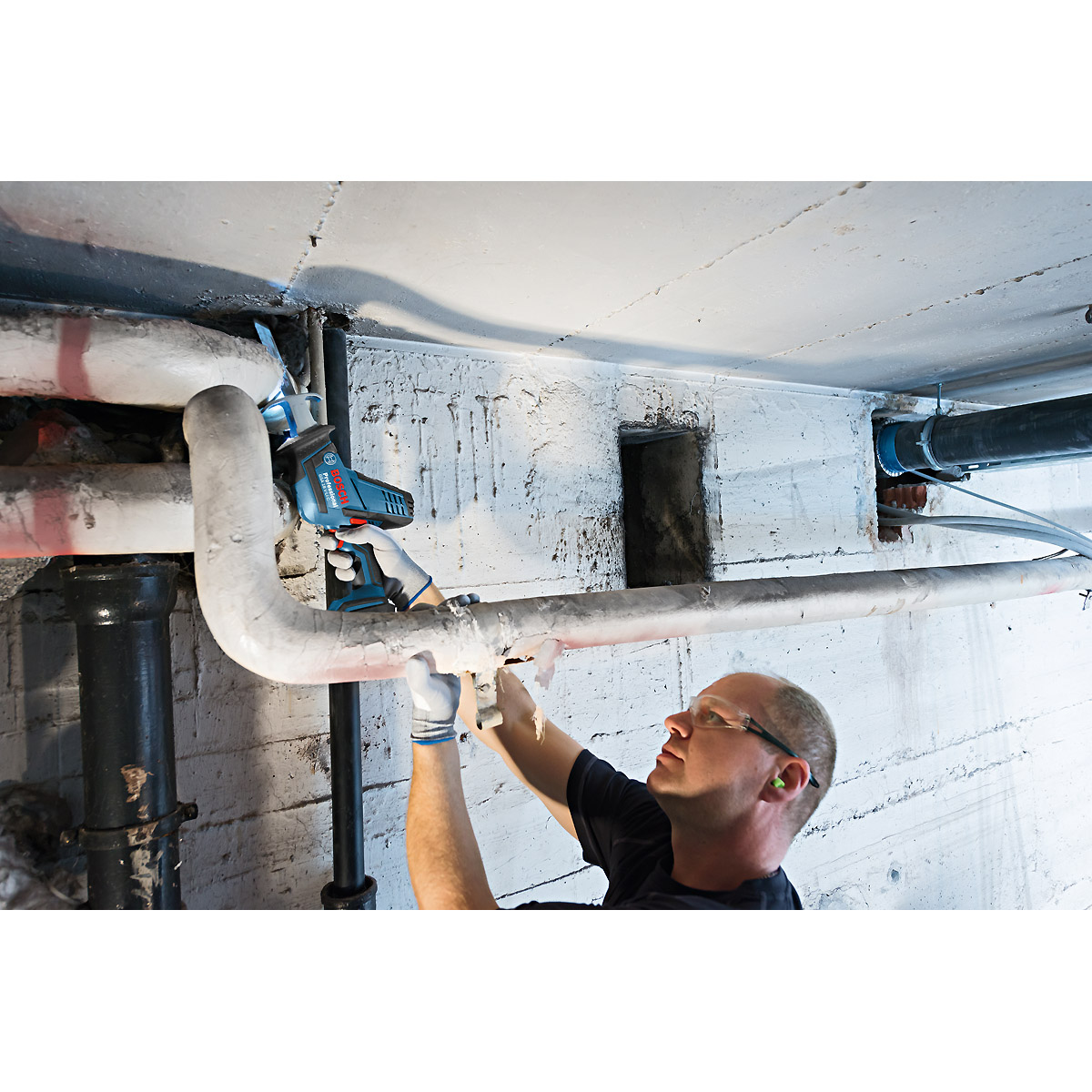 Bosch Akku-Säbelsäge GSA 18 V-LI C, Solo Version