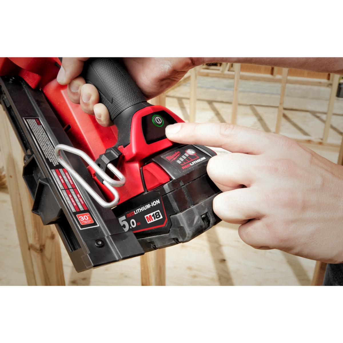 Milwaukee M18 FUEL Akku-Einzelschuss-Nagler M18 FFNS-502C