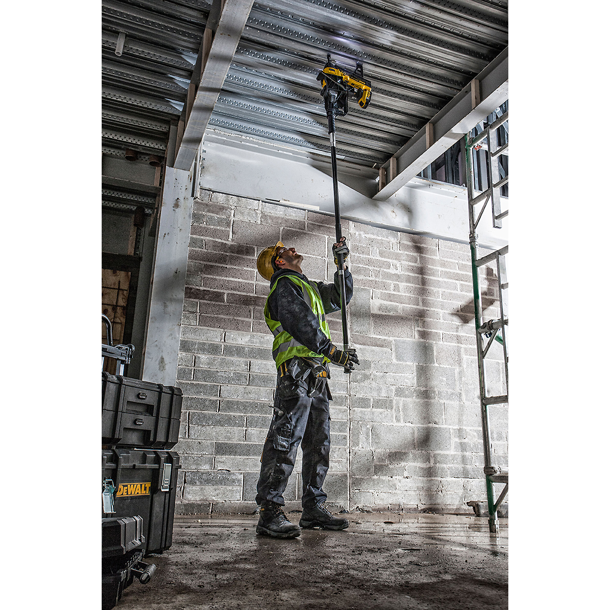 DEWALT Akku-Betonnagler 18V Basisversion