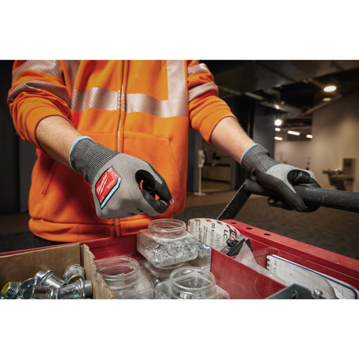 Milwaukee HI-DEX Schnittschutzhandschuhe Klasse B