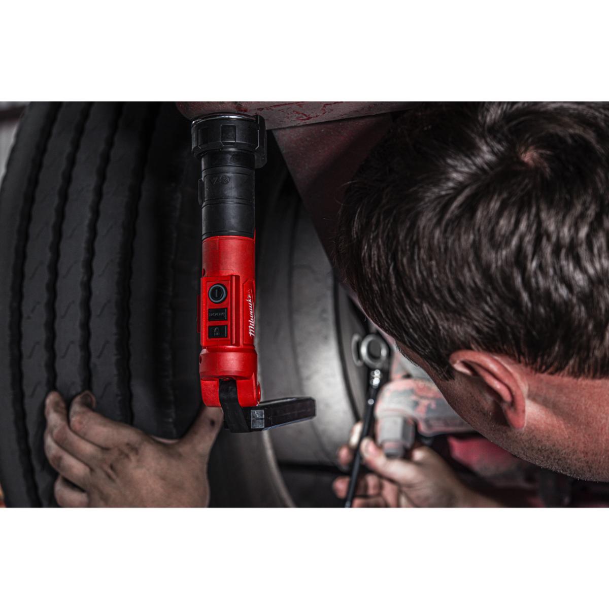 Milwaukee USB-Akku-Stableuchte L4 SL550-301