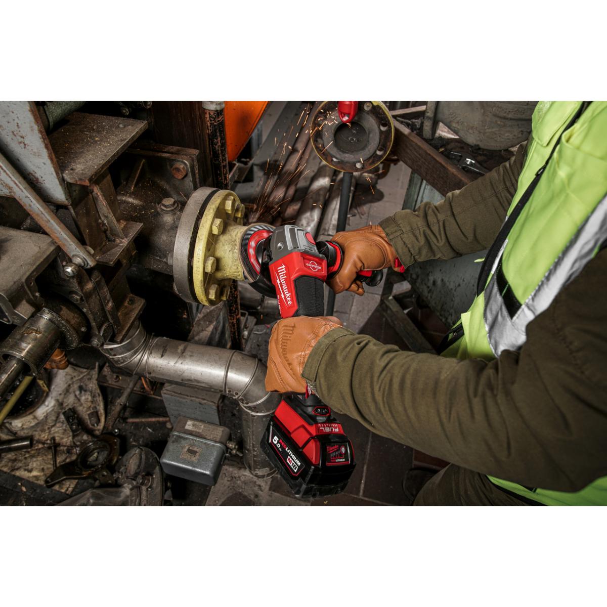 Milwaukee FUEL Einstellbarer Akku-Sicherheits-Winkelschleifer m. Bremse M18 FSAGV125XPDB-0X