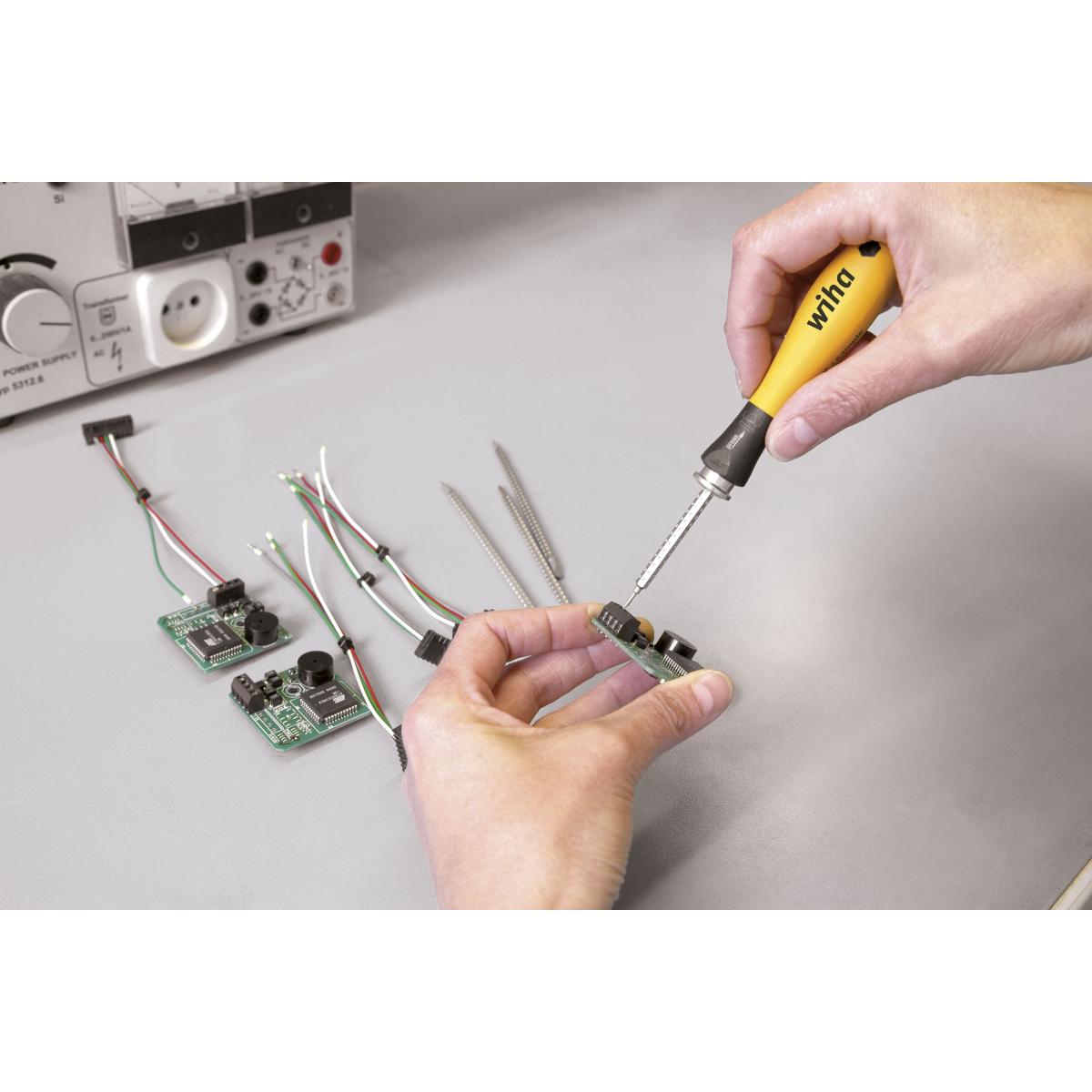 Wiha Bit Set SYSTEM 4 ESD gemischt 27-teiliges Set mit Box