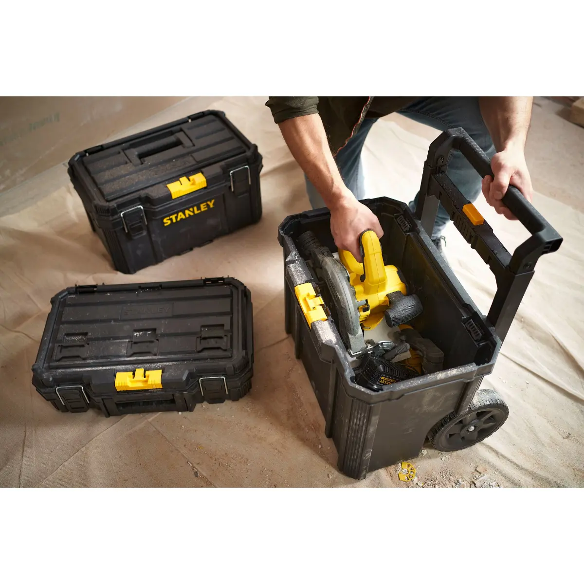 STANLEY Quiklink 3-teiliger Rolling Workshop mit gummierten 7" Rädern, Gesamtkapazität 45kg (80l)