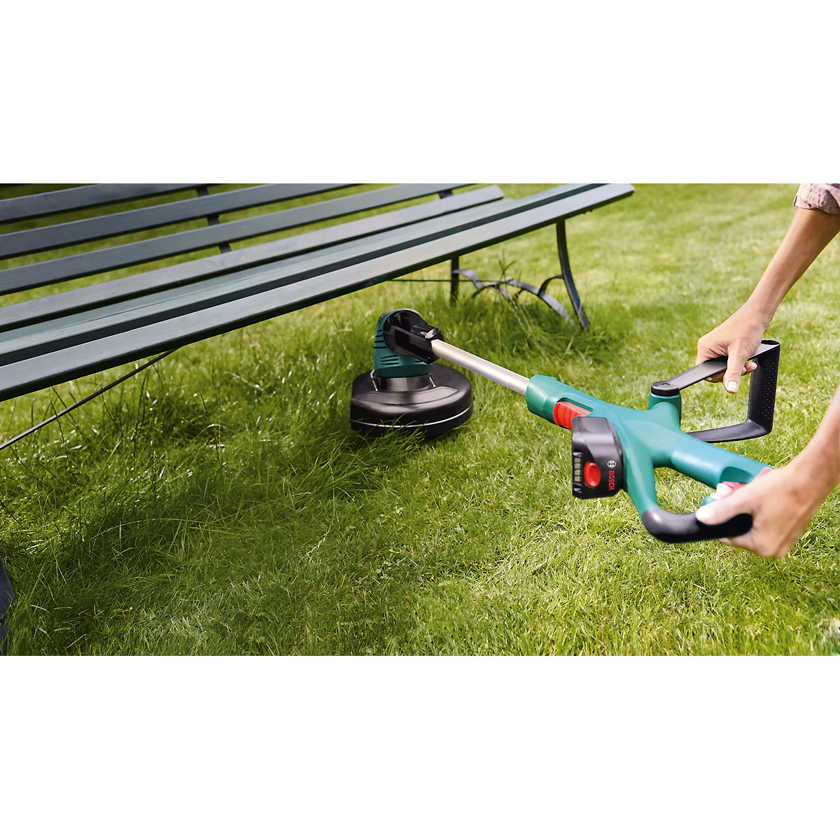 Bosch Rasentrimmer ART 30