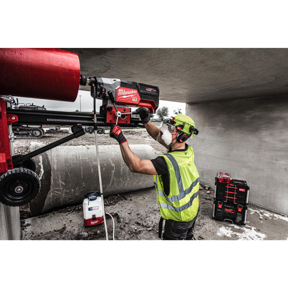 Milwaukee MX FUEL Diamant-Kernbohrgerät 350mm mit Bohrständer MXFDCD350 KIT-0
