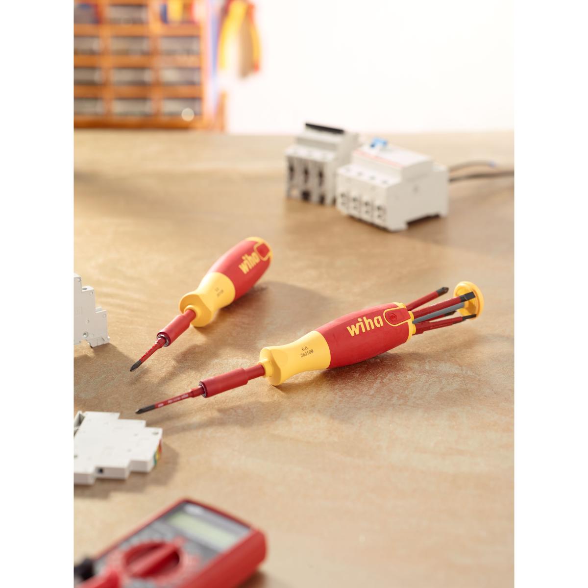 Wiha Schraubendreher mit Bit Magazin LiftUp electric TORX mit 6 slimBits