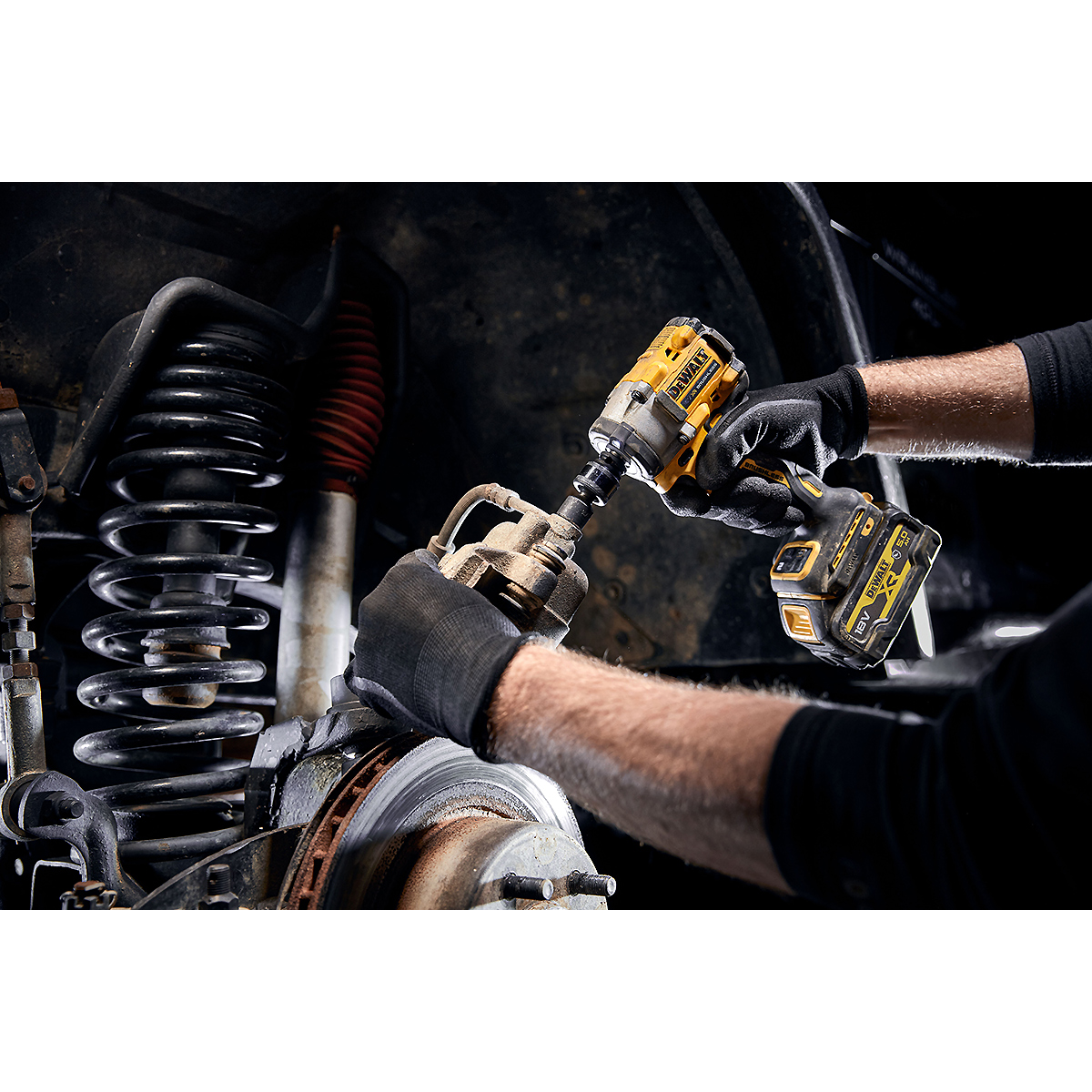 DEWALT Akku-Schlagschrauber 1/2 Zoll XR 18V 406Nm + 2 Akku 5,0 Ah + Schnellladegerät
