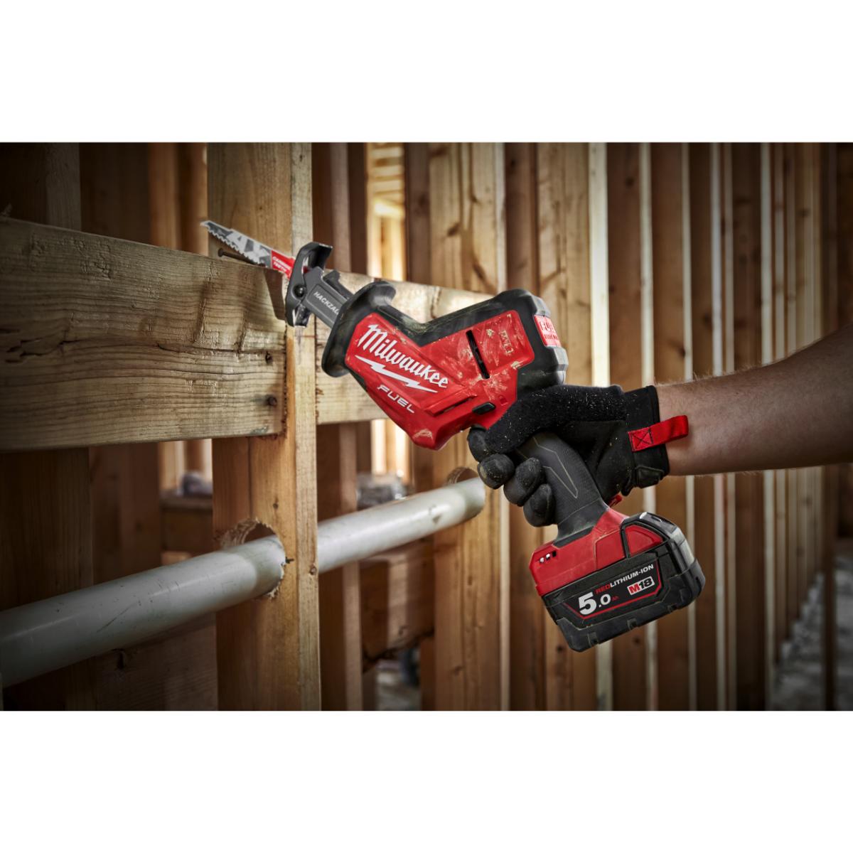Milwaukee M18 Akku-Säbelsäge M18FHZ