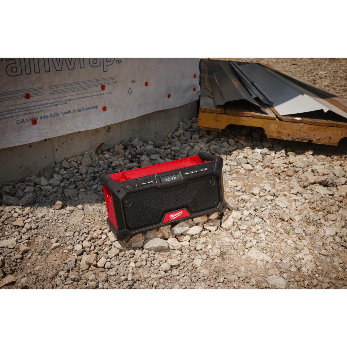 Milwaukee M18 Akku-Baustellenradio DAB+ M18RADDAB+G2-0