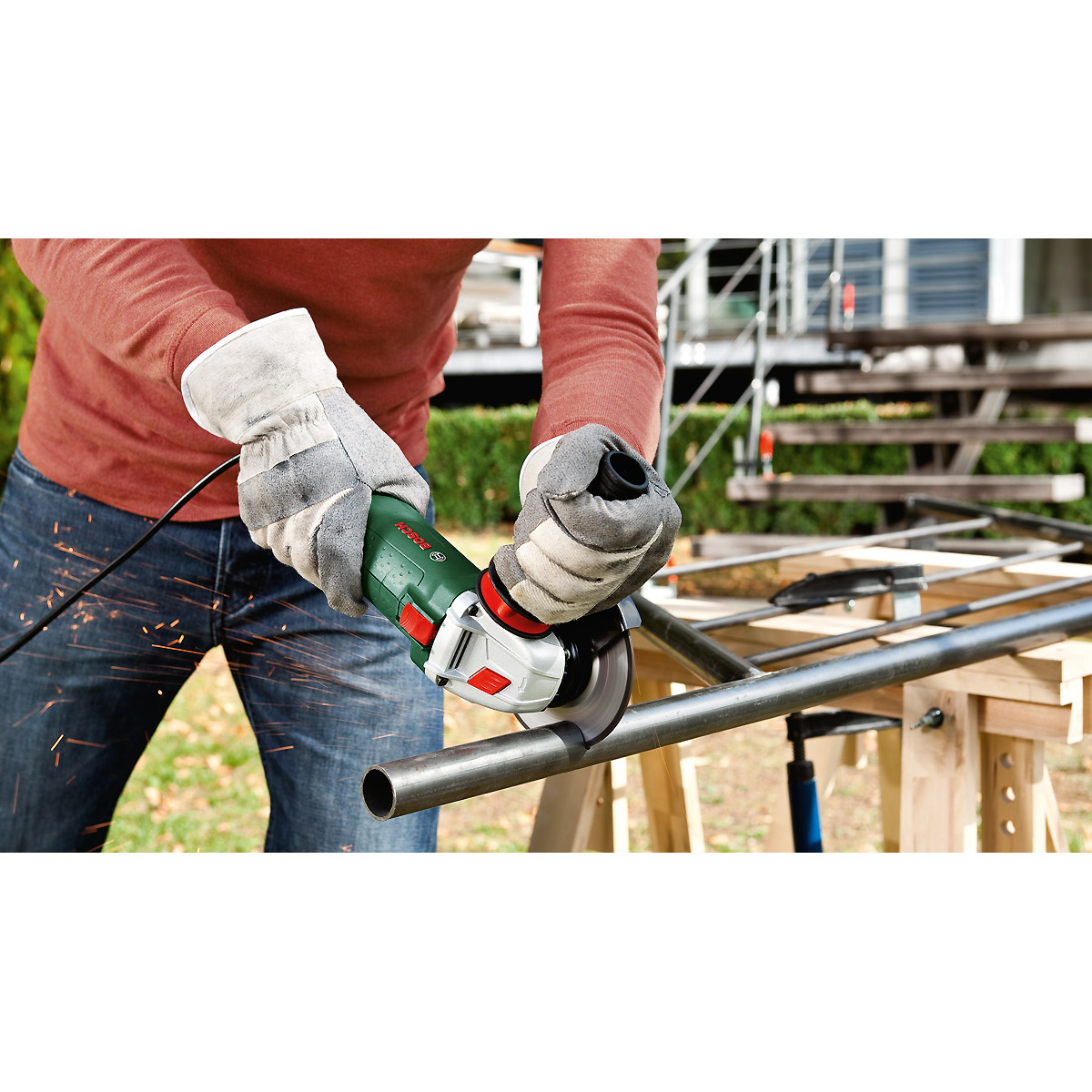 Bosch Winkelschleifer PWS 850-125 mit Diamanttrennscheibe