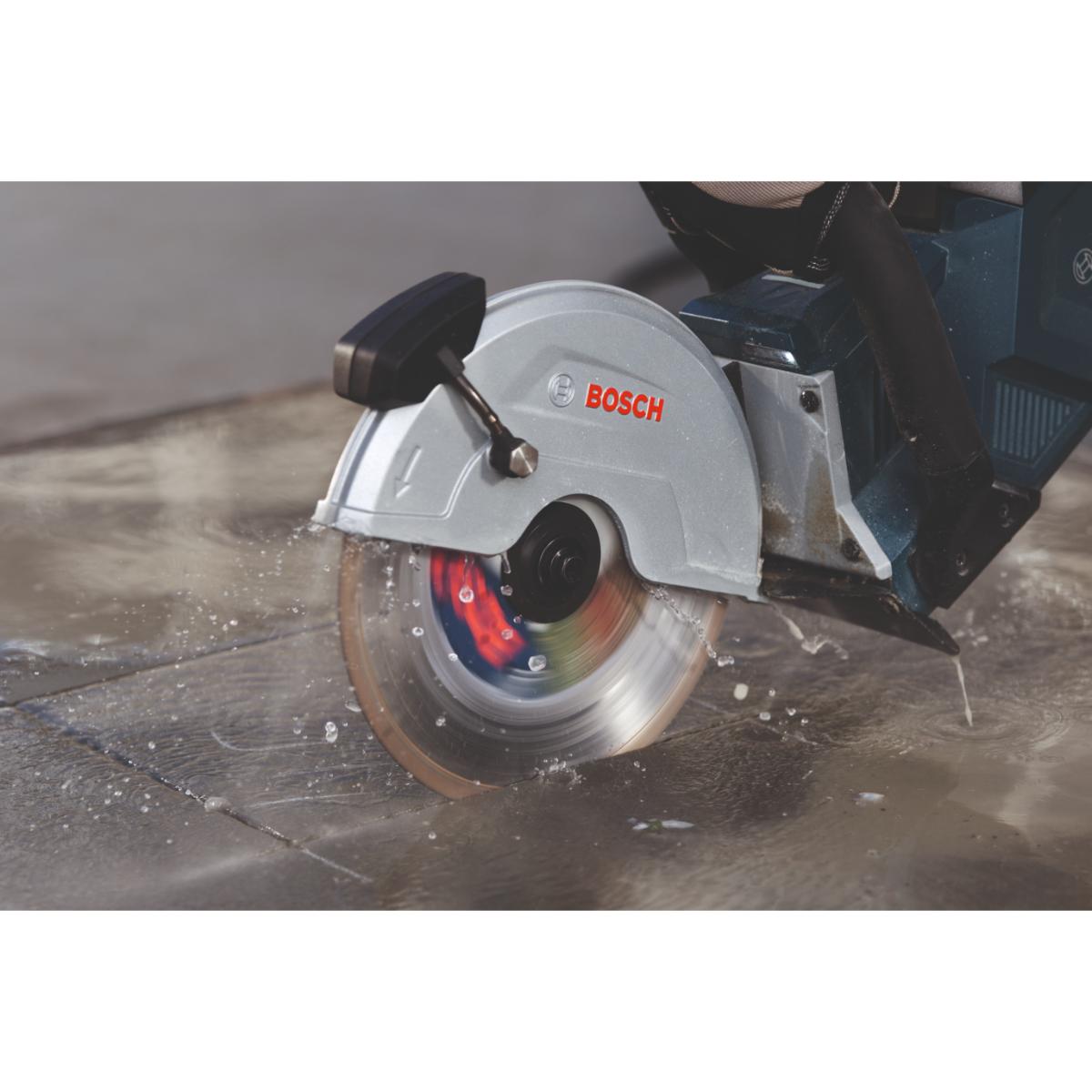Bosch Akku-rennen und Schleifen GCS 18V-230