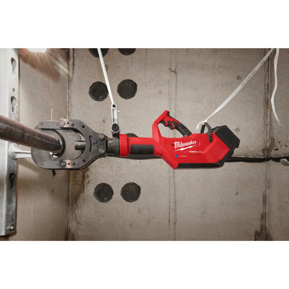 Milwaukee M18 FORCE LOGIC Hydraulischer Akku-Sicherheits-Kabelschneider 125 mm M18HSFC125R-802C