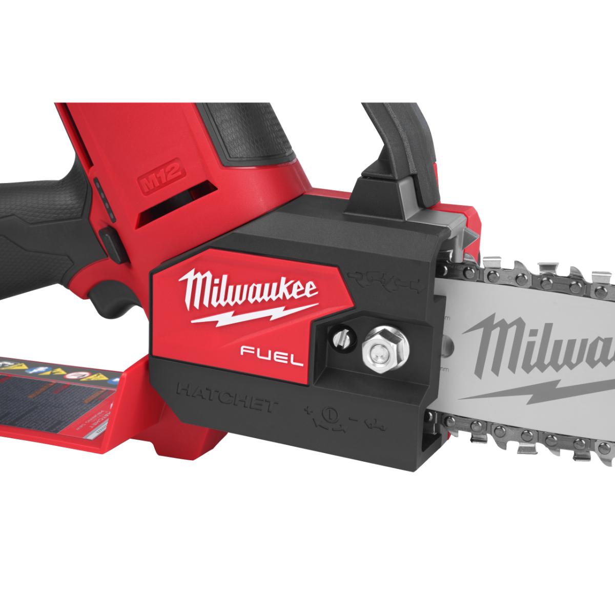 Milwaukee FUEL Akku-Astsäge M12 FHS-602X