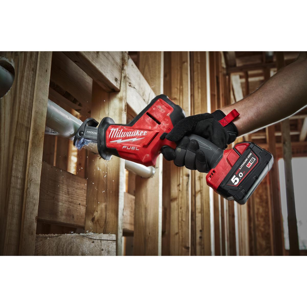Milwaukee M18 Akku-Säbelsäge M18FHZ