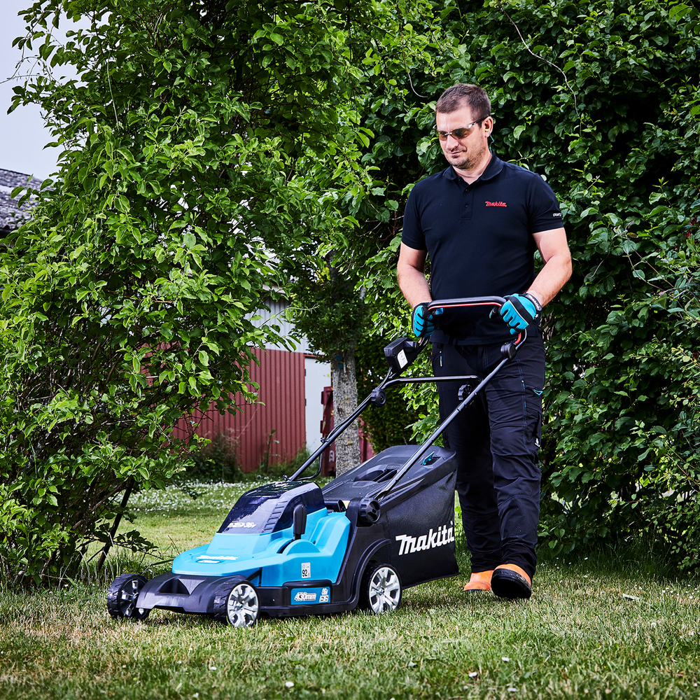 Makita Akku-Rasenmäher LXT 2x18V - 43cm - 50 Liter - DLM432Z