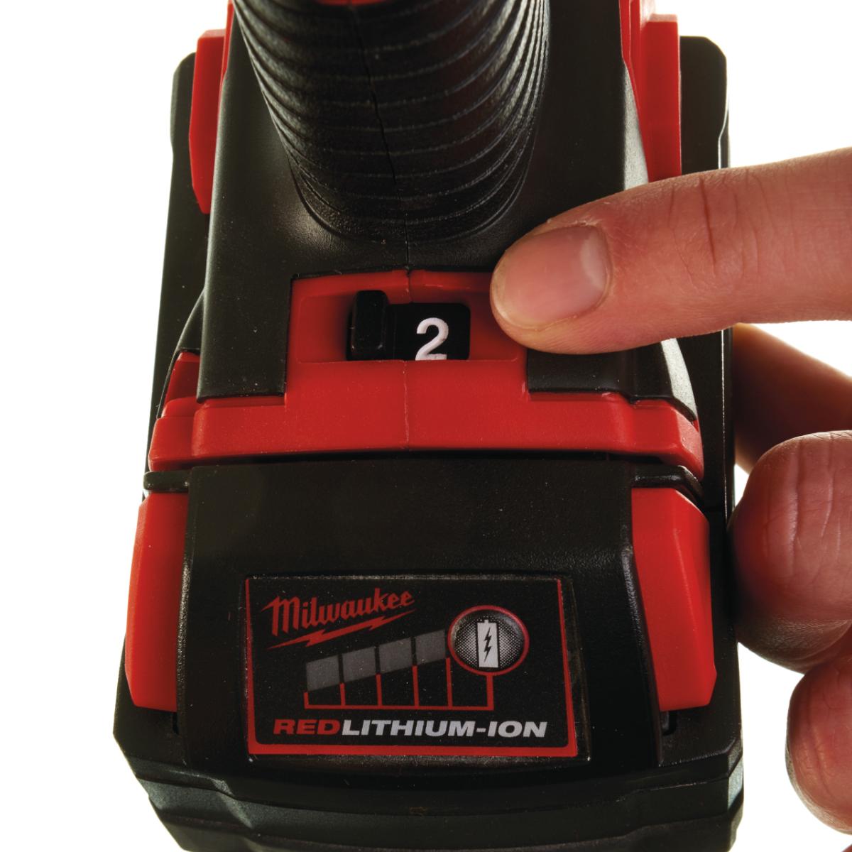 Milwaukee Akku-Winkelschlagschrauber M18 BRAID-0
