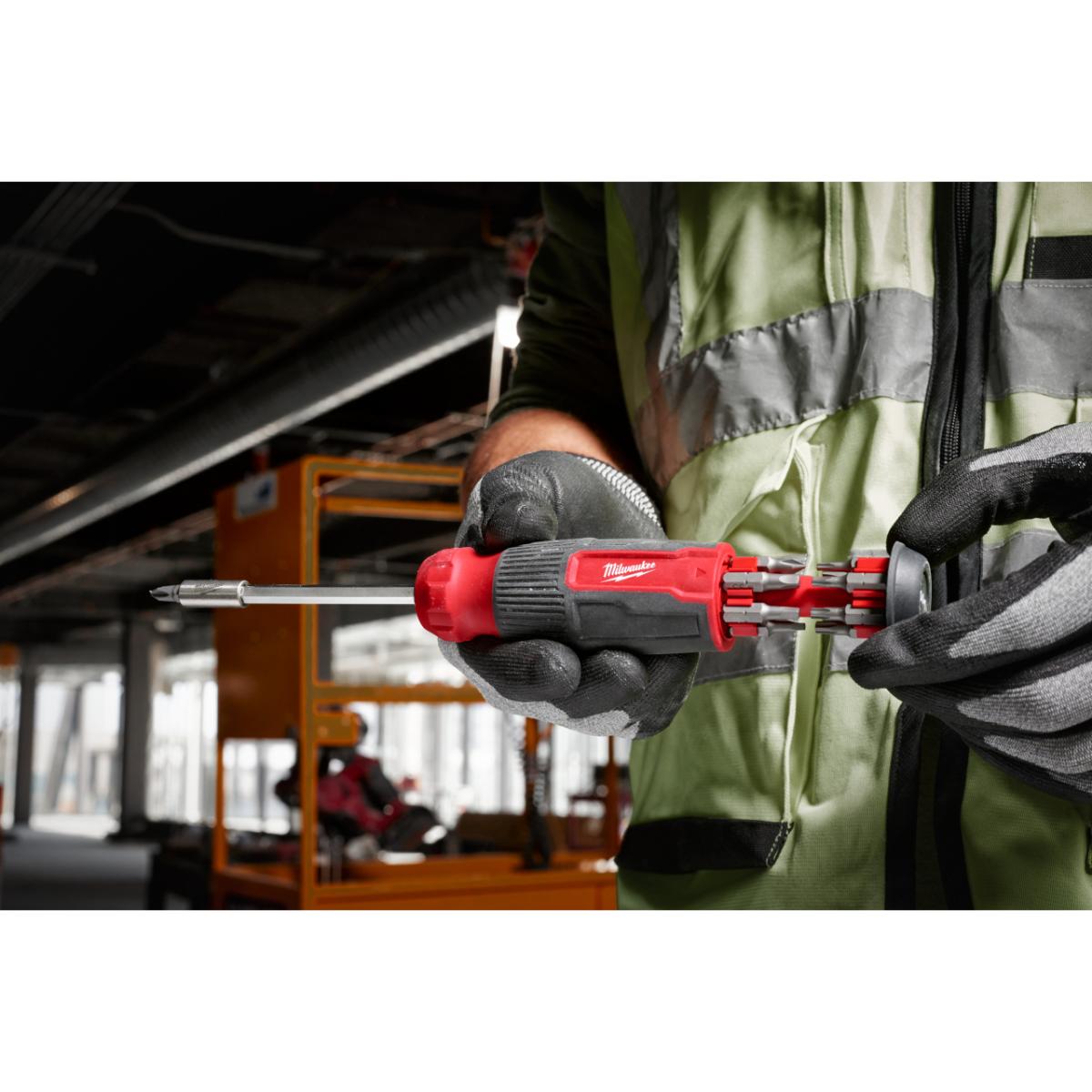 Milwaukee Multi-Bit Schraubendreher 14 in 1