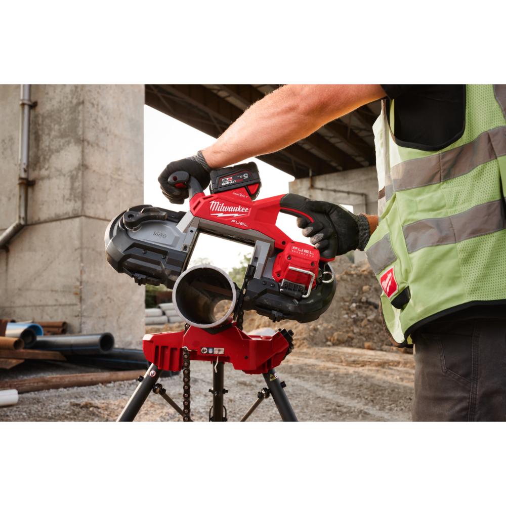 Milwaukee M18 FUEL Akku-Sicherheits-Bandsäge M18FBS127DO-0C