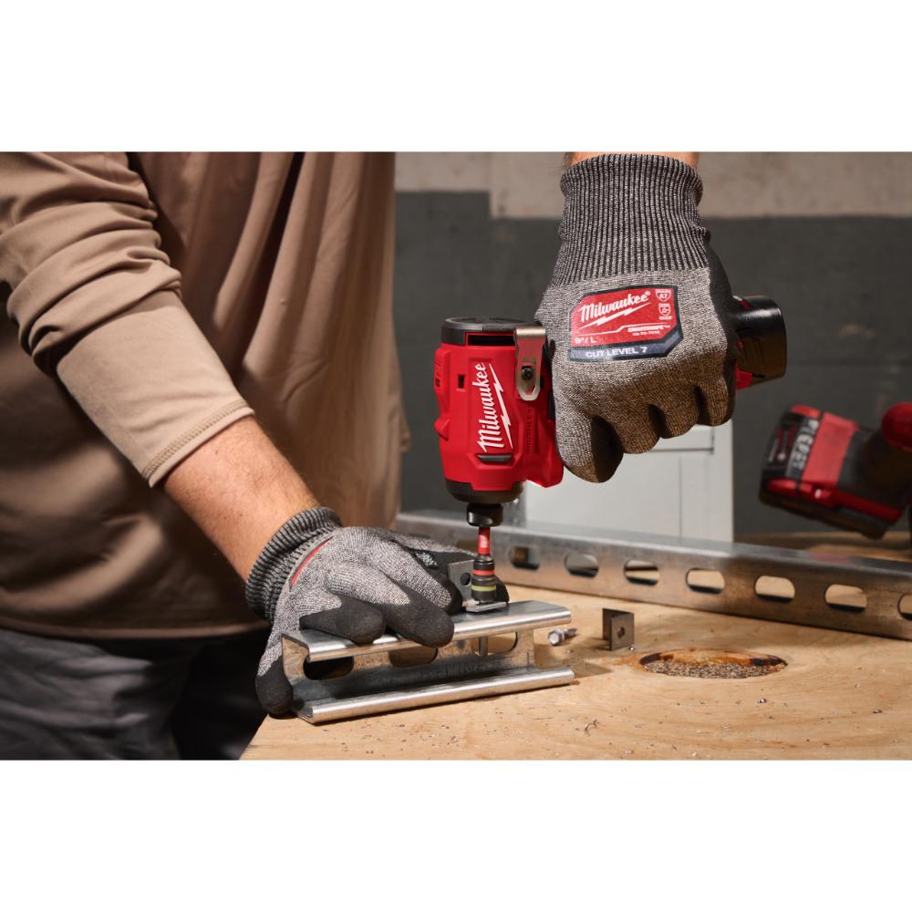 Milwaukee M12 Bürstenloser Akku-Schlagschrauber M12BLIDRC-202C