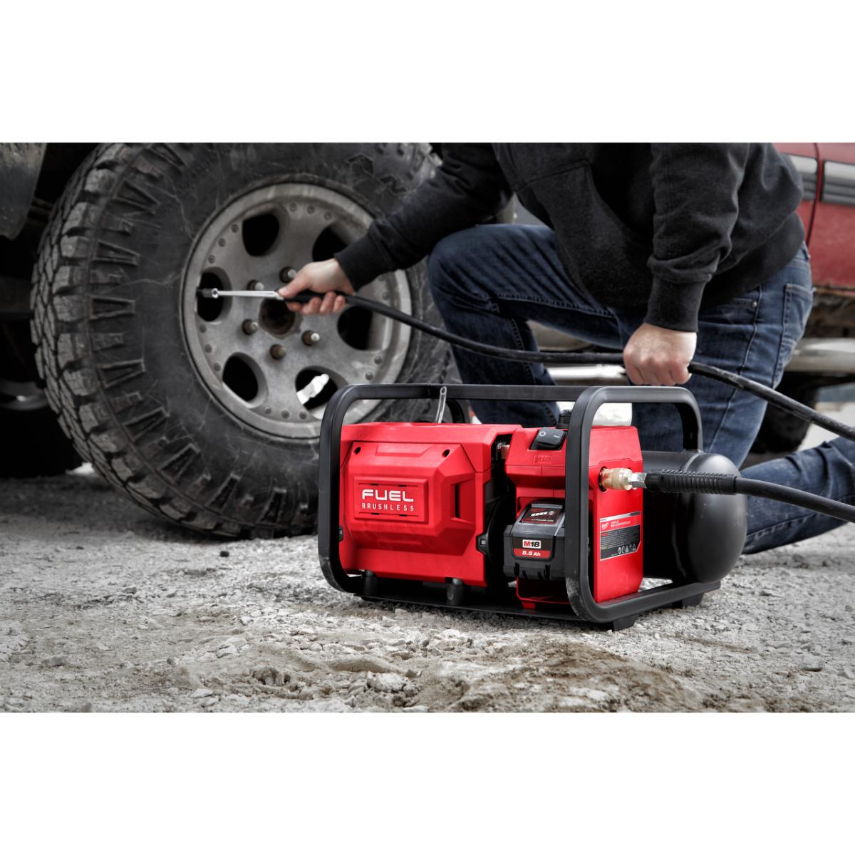 Milwaukee FUEL Akku-Kompressor M18 FAC-0