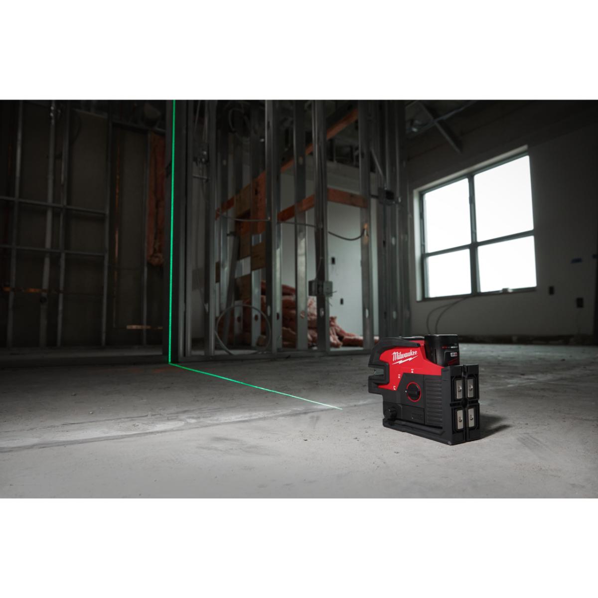 Milwaukee M12 Kreuzlinienlaser M12 CLL4P-0C