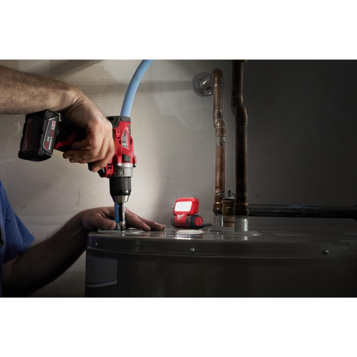 Milwaukee USB-Akku-Strahler - Leuchte L4FFL-301