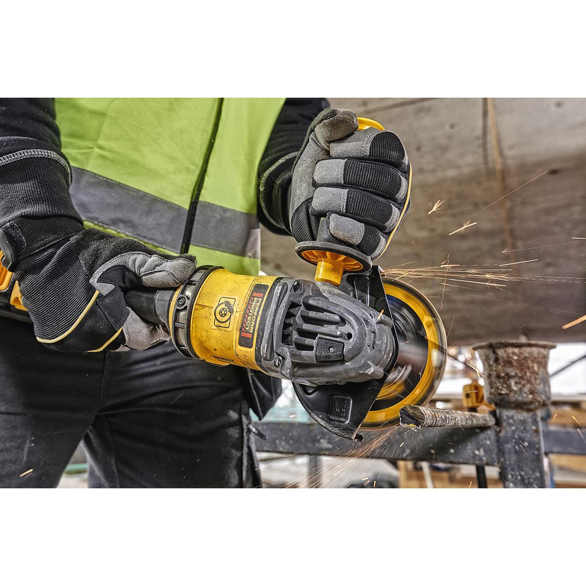DEWALT DCG418N-XJ XR FlexVolt 54 Volt Winkelschleifer 125mm &. Batterien und Ladegerät - Im Karton